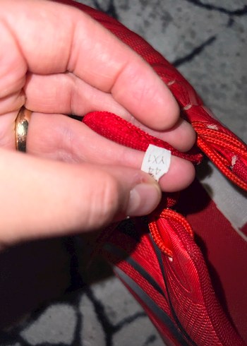 Kırmızı Bağcıklı Erkek Spor Ayakkabı - Görsel 3