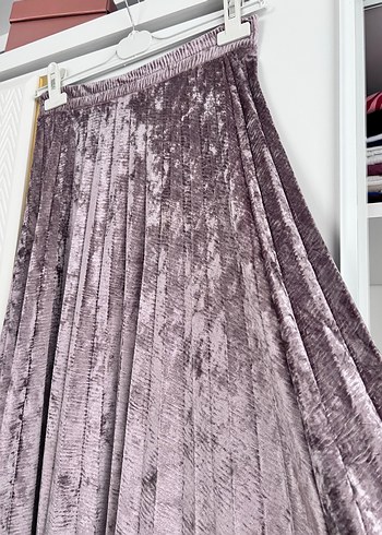 Mor Piliseli Uzun Kadın Etek - Görsel 3