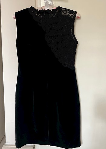 Dantelli kadife kolsuz elbise - Görsel 2