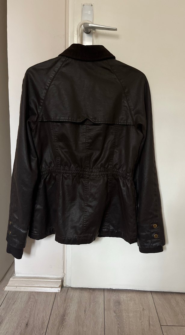 Düğmeli Kahverengi Kadın Trençkot - Görsel 3