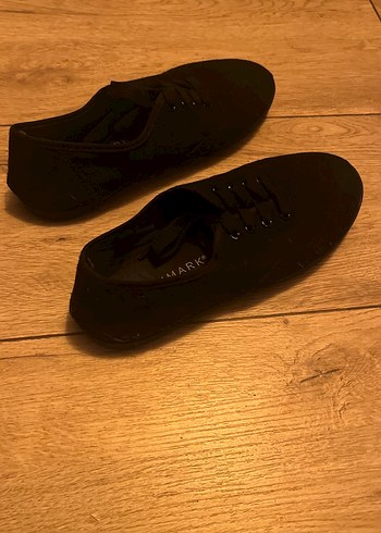 Siyah Düz Taban Kadın Spor Ayakkabı - Görsel 2