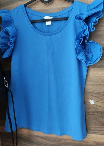 Mavi Kısa Kollu Fırfırlı Kadın Bluz