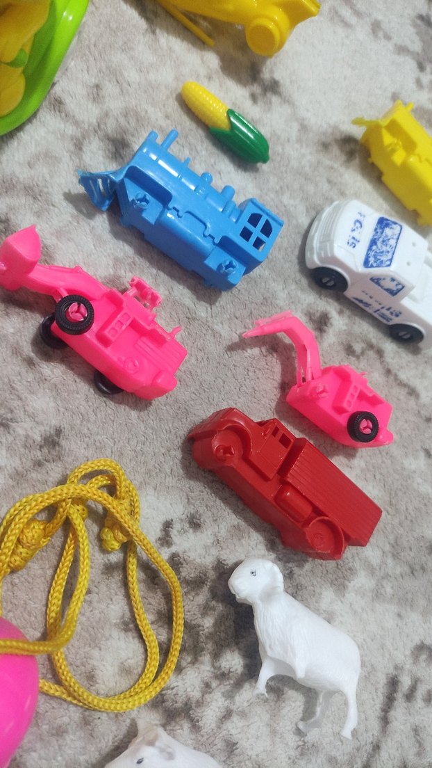 Renkli Mini Oyuncaklar - Görsel 2