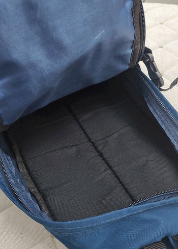 Sırt Çantası - Görsel 3