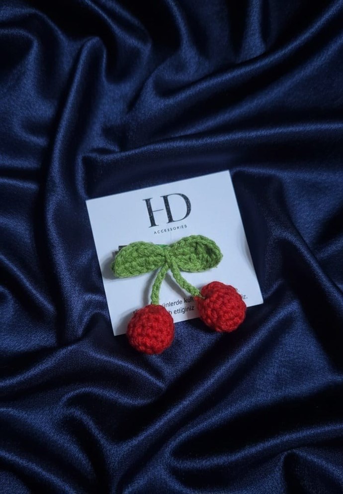 Örgü Kiraz Çocuk Toka - Görsel 3