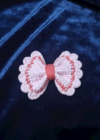 Pembe Nakışlı Fiyonk Saç Tokası - Görsel 3