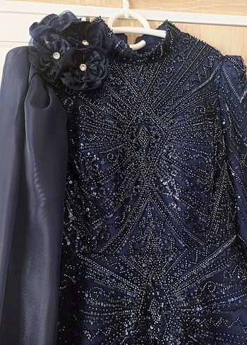 Kadın Lacivert Pelerin Detaylı Tesettür Abiye Elbise - Görsel 3