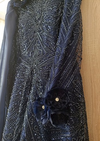 Kadın Lacivert Pelerin Detaylı Tesettür Abiye Elbise - Görsel 4