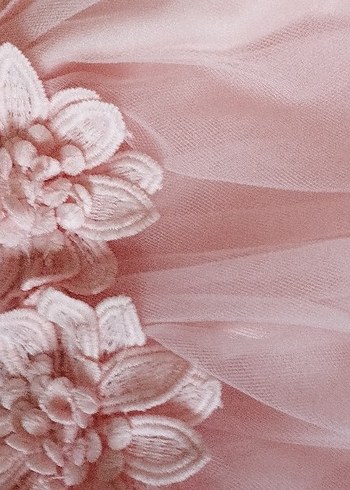 Pembe Çiçek Nakışlı Uzun Kollu Kız Elbisesi - Görsel 5