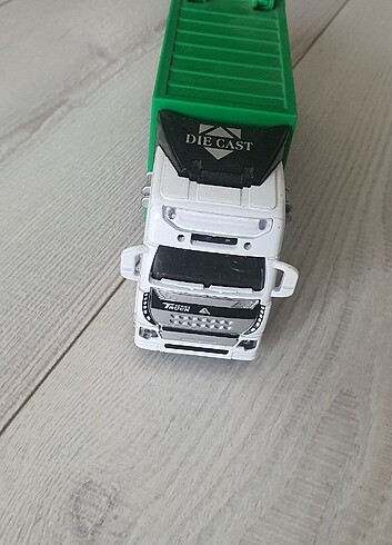 Beden Renk Dia cast çöp kamyonu