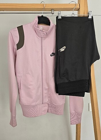 Nike eşofman takımı