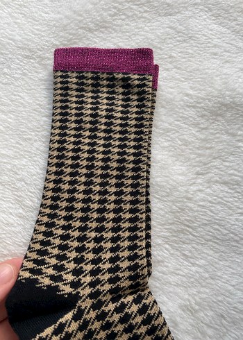 Kız Çocuk Kahverengi Desenli Çorap - Görsel 2