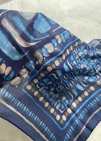 Bohem Koyu Mavi İpek Dokulu Fular - Görsel 5