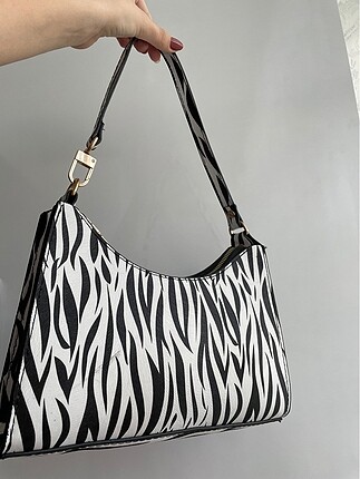 Zebra desen kol çantası