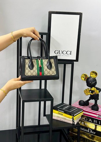 Gucci Siyah Parlak Kadın Çanta