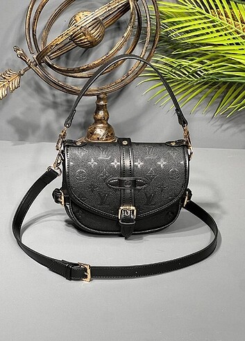 Lv Louis Vuitton