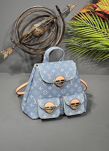 LV LOUIS VUITTON - 