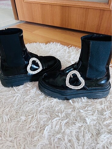 Zara Zara kız çocuk bot????