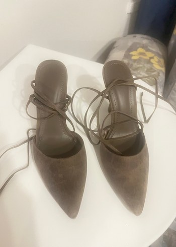 Bej Süet Stiletto Topuklu Kadın Ayakkabı - Görsel 2