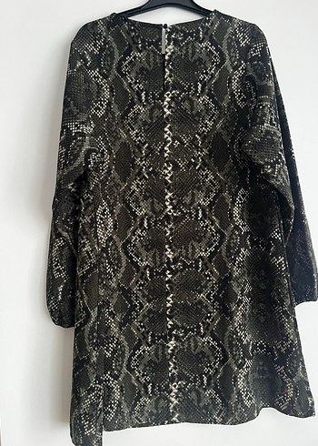 Yılan Desenli V Yakalı Uzun Kollu Midi Tunik - Görsel 3