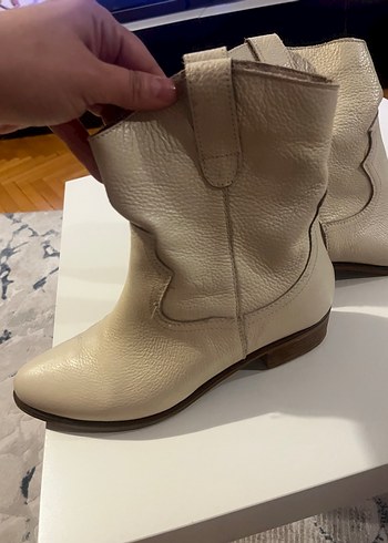 Bej Deri Kadın Botlar, Topuklu, Tokalı - Görsel 4
