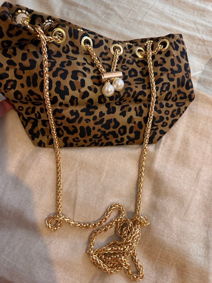 Mini askılı leopar desenli çanta - Görsel 2