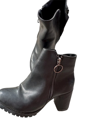 Siyah Deri Gotik Stiletto Topuklu Kadın Bot - Görsel 2