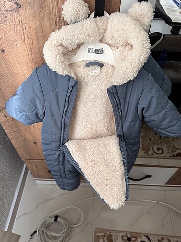 H&M H&M marka bebek kar tulumu etiketli