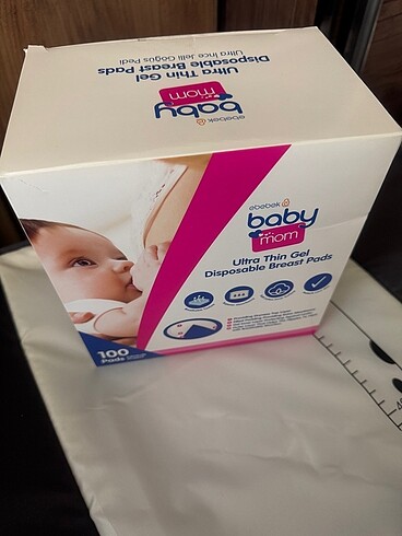 Baby mom göğüs pedi