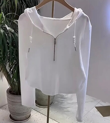 Kapüşonlu sweatshirt