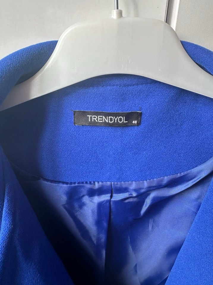 Mavi Kemerli Midi Kadın Kaban - Görsel 3