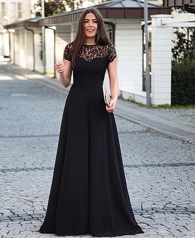 Siyah dantel abiye elbise