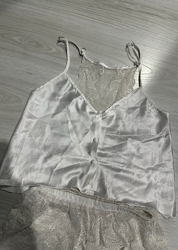 Dantel Detaylı Mini Beyaz Kadın Pijama Takımı - Görsel 2
