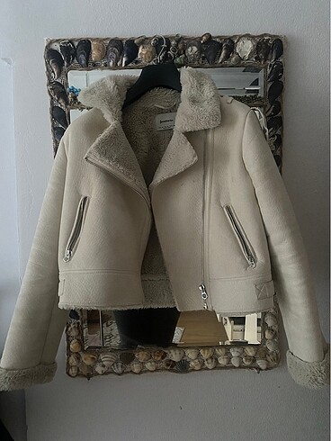 STRADIVARIUS PELUŞ KÜRK