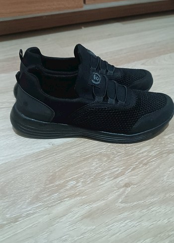 Siyah Bağcıklı Düz Taban Kadın Spor Ayakkabı - Görsel 3