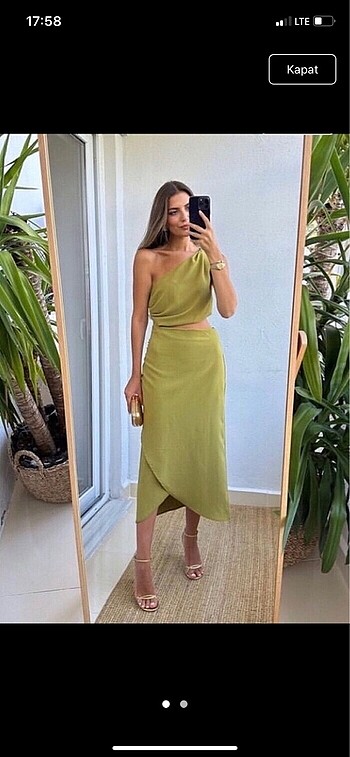 Merve Aksoy helen elbise