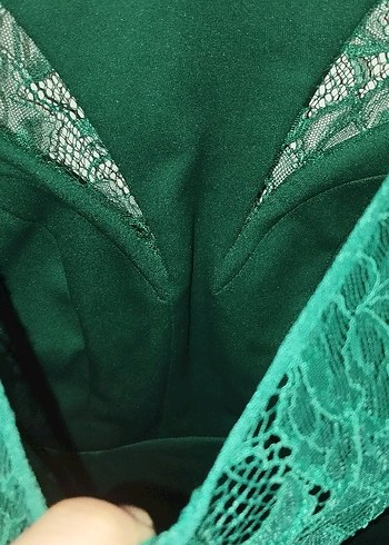 Drapeli V Yakalı Midi Yeşil Elbise - Görsel 9