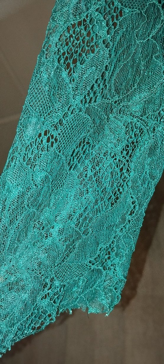 Drapeli V Yakalı Midi Yeşil Elbise - Görsel 3