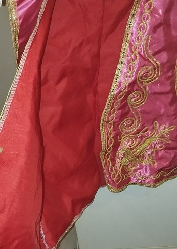 Bordo İşlemeli Kadın Yelek - Görsel 3