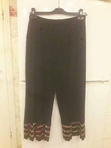 Yun pantalon