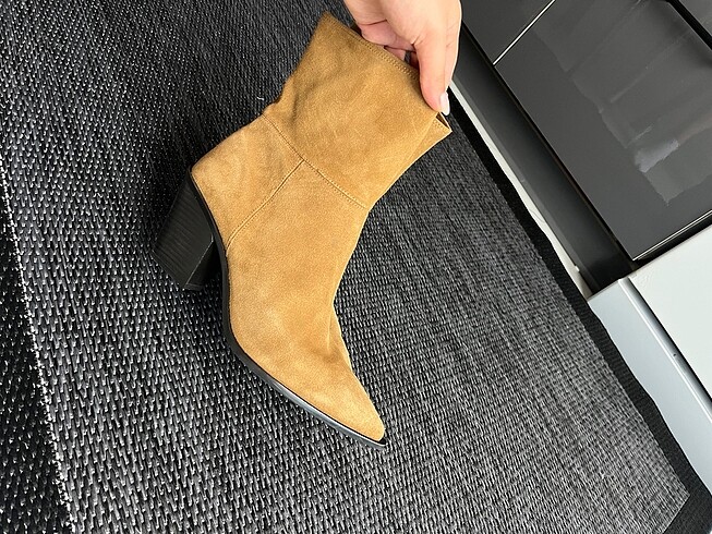 Zara zara bot