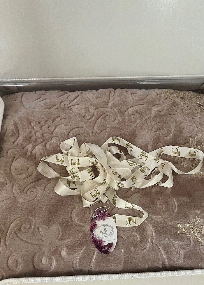 Çift kişilik yatak pike takımı - Görsel 4