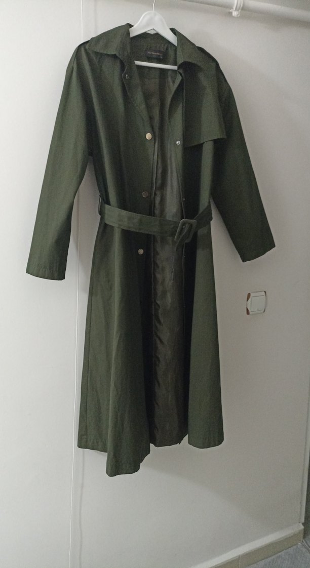 Kemerli Uzun Yeşil Kadın Trençkot - Görsel 2