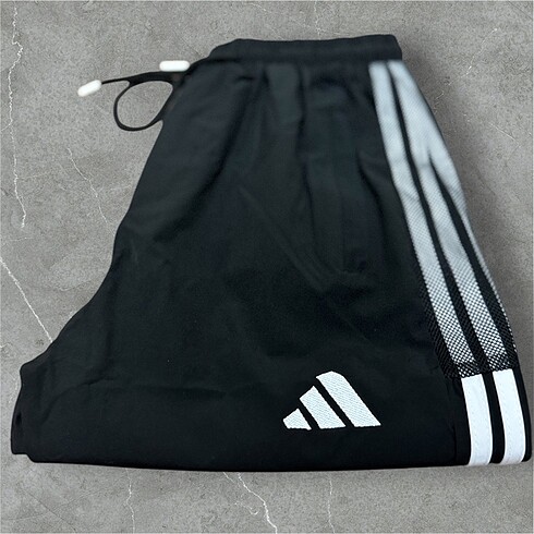 s Beden siyah Renk Adidas Eşofman