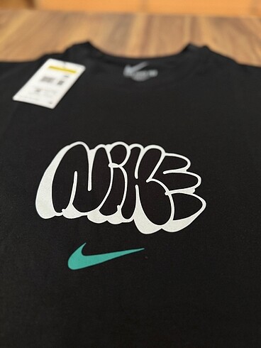 Nike Nike Tshirt