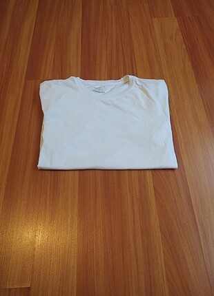 Beyaz T-shirt 