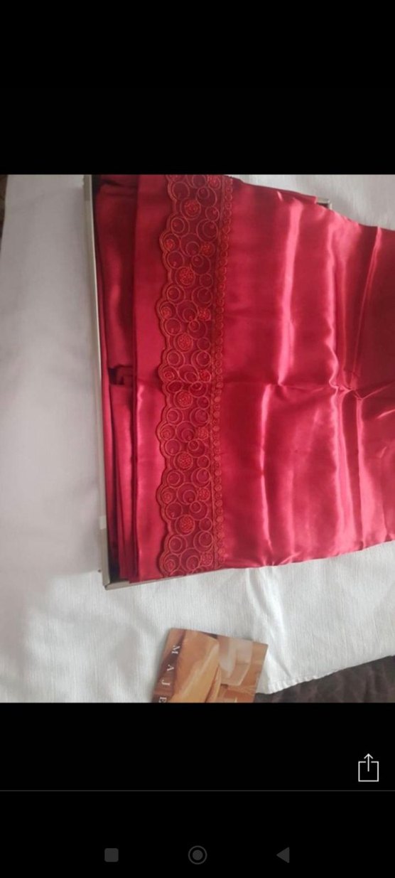 Bordo Parlak Baskılı Yatak Örtüsü - Görsel 2