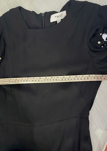 Omuz Detaylı Uzun Kollu Elbise - Görsel 3