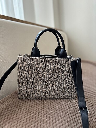 Stradivarius tote çanta