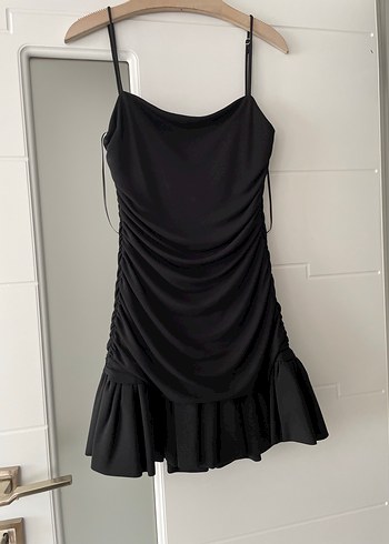 36 Beden Siyah Drapeli Midi Strappy Elbise